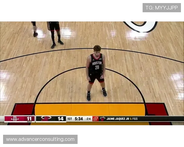 2010年热火对阵火箭精彩全场录像回放及赛后精彩瞬间分析