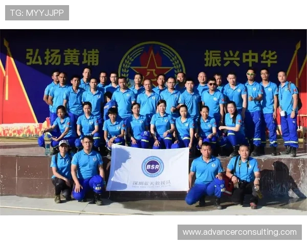 重庆篮球队在冠军赛中的默契配合展现团队精神与战术执行力